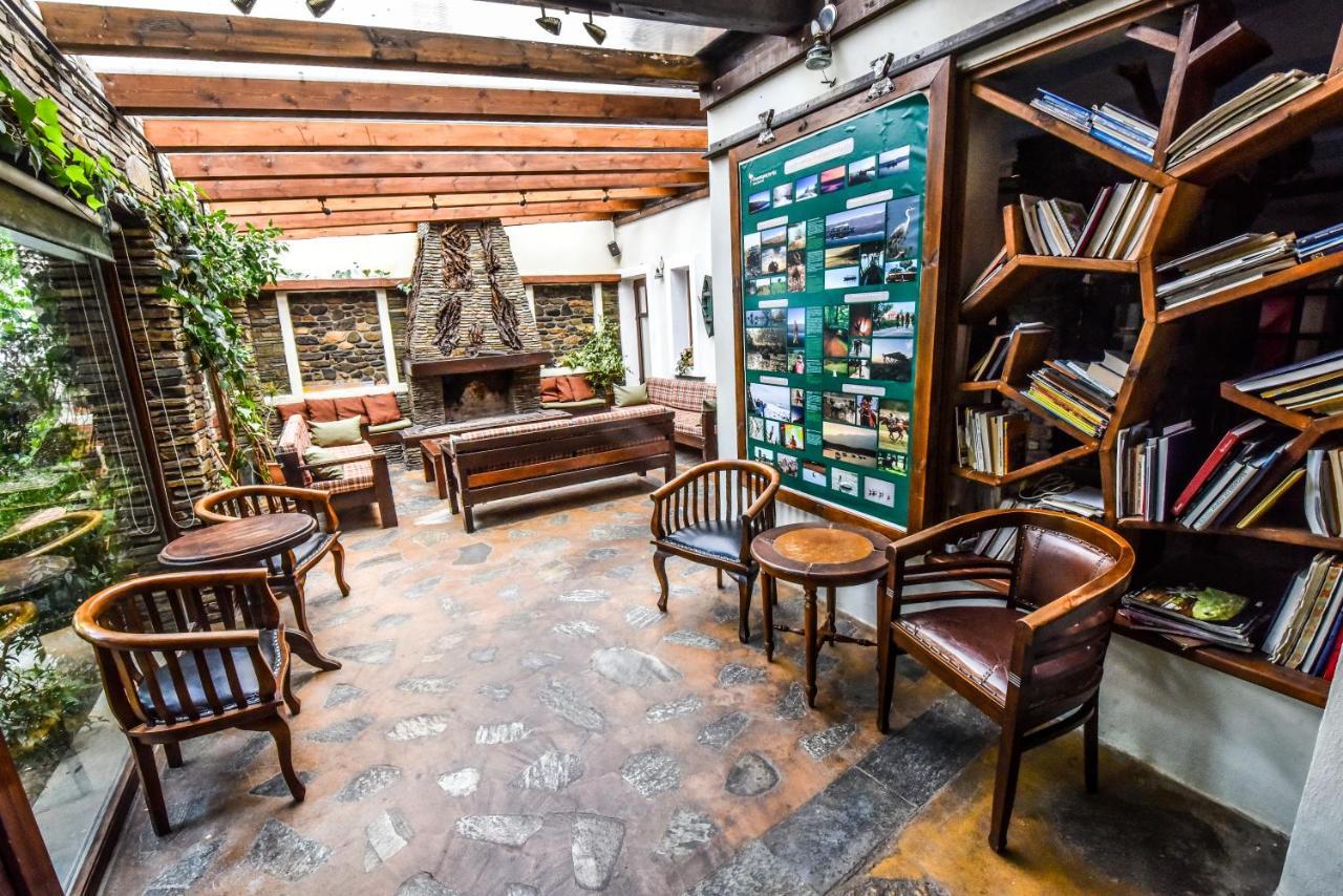 Oikoperiigitis Hotel Kerkíni Kültér fotó