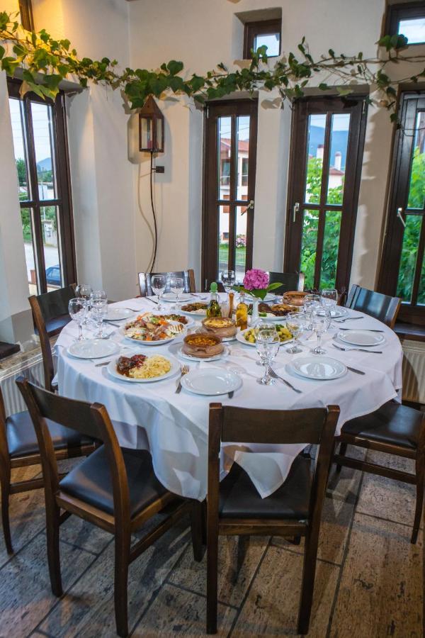 Oikoperiigitis Hotel Kerkíni Kültér fotó