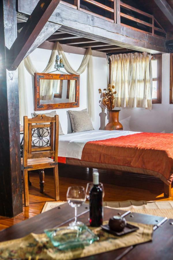 Oikoperiigitis Hotel Kerkíni Kültér fotó