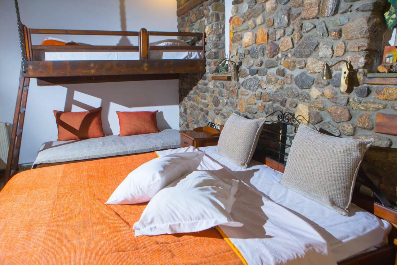 Oikoperiigitis Hotel Kerkíni Kültér fotó